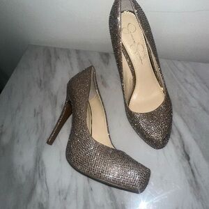 Jessica Simpson Elegant Glittery Pumps size 10